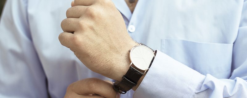 8 Best Swiss Watches Under $500 - SpotTheWatch